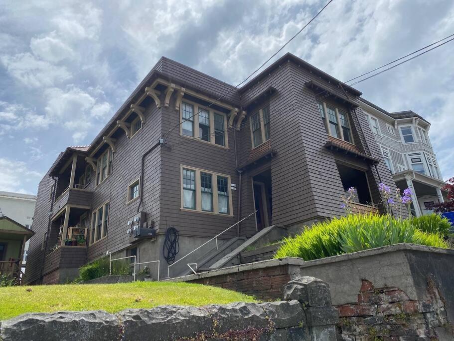 Historic Downtown Riverview Flat, No. 2 Astoria Exterior foto
